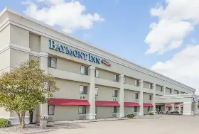 Photograph of Baymont By Wyndham, Champaign