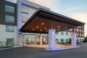 Photograph of Holiday Inn Express, Bourbonnais