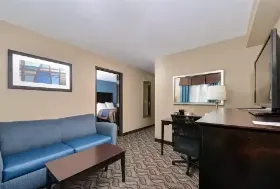 Photograph of Comfort Inn, Springfield