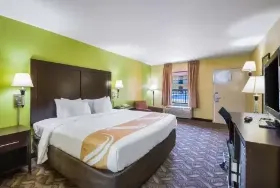 Photograph of Quality Inn, Fredericksburg