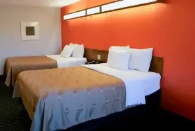Photograph of Quality Inn, Calcium