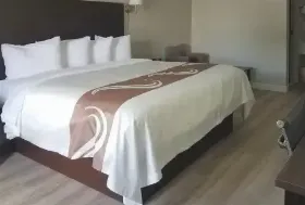 Photograph of Quality Inn, Emporia