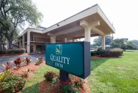 Photograph of Quality Inn, Jacksonville