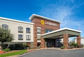 Photograph of La Quinta Inn & Suites, Albany