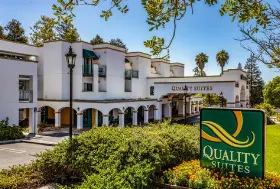 Photograph of Quality Suites Downtown San Luis Obispo, San Luis Obispo
