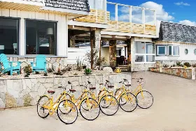 Photograph of Cambria Beach Lodge, Cambria