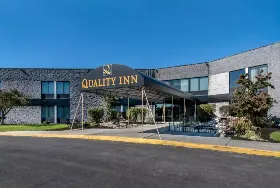 Photograph of Quality Inn, Carlisle
