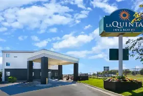 Photograph of La Quinta Inn & Suites, Helena