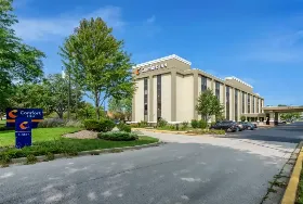 Photograph of Comfort Inn, Schaumburg