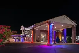 Photograph of Econo Lodge, Selmer