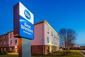 Photograph of Best Western Dothan Inn & Suites, Dothan
