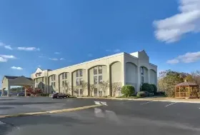 Photograph of Comfort Inn, Opelika