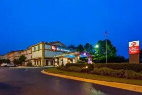 Photograph of Best Western Carlton Suites, Birmingham
