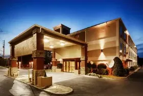 Photograph of Best Western Gardendale Inn, Gardendale