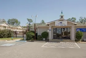 Photograph of Americas Best Value Inn, Tuscaloosa