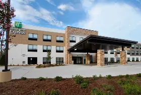 Photograph of Holiday Inn Express, Jasper