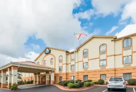 Photograph of Days Inn, Prattville