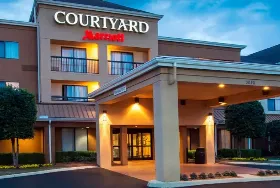 Photograph of Courtyard, Dothan
