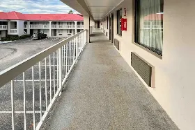 Photograph of Motel 6, Abbeville