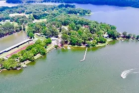 Photograph of Sundance Marina, Cropwell