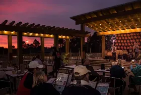 Photograph of Angry Crab Shack, Orange Beach