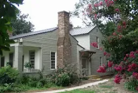 Photograph of Attoway Davis Cottage, Eutaw