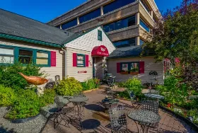 Photograph of Copper Whale Inn, Anchorage