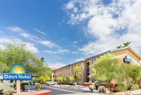 Photograph of Days Inn, Mesa