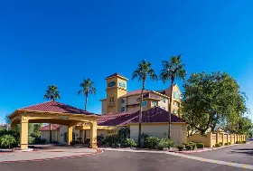 Photograph of La Quinta Inn & Suites, Peoria