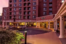 Photograph of BON Hotel Waterfront, Scottsdale