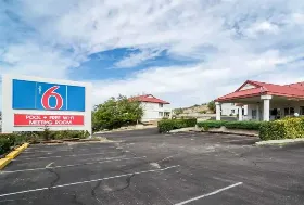 Photograph of Motel 6, Globe