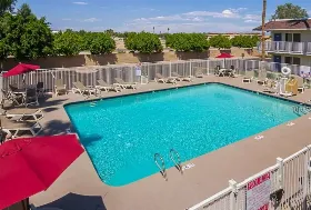 Photograph of Motel 6 ( North ), Mesa
