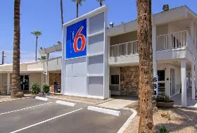Photograph of Motel 6, Scottsdale