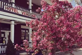Photograph of Hotel Vendome, Prescott