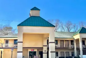 Photograph of Days Inn, North Little Rock