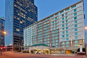 Photograph of La Quinta Inn & Suites by Wyndham Downtown Conference Center, Little Rock