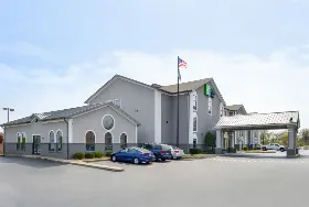Photograph of Holiday Inn, North Little Rock