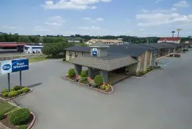 Photograph of Best Western Inn, Russellville