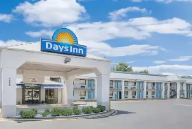 Photograph of Days Inn, North Little Rock