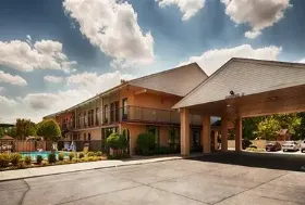 Photograph of Best Western Inn, West Helena