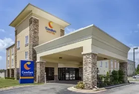 Photograph of Comfort Suites, Jonesboro
