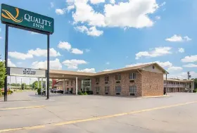 Photograph of Quality Inn, Arkadelphia