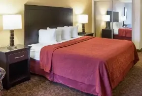 Photograph of Quality Inn, Magnolia