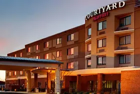 Photograph of Courtyard, Fayetteville