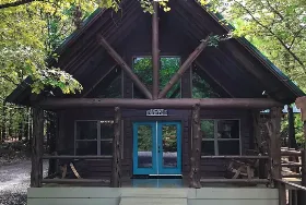 Photograph of Wolfpen Creek Cabins, Mena