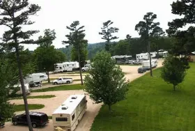 Photograph of Wanderlust RV Park, Eureka Springs