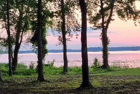 Photograph of Lake Columbia RV Park, Waldo