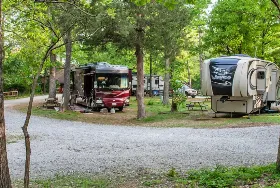Photograph of Shady Oaks Campground & RV Park, Harrison