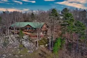 Photograph of Riverview Bed & Breakfast, Norfork