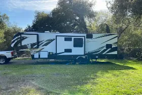 Photograph of Court Square RV Park, Mountain View